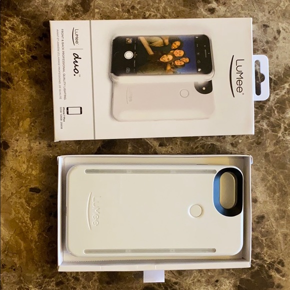 Lumee case - Picture 2 of 5